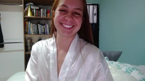 Violeta Peter online show from April 4, 10:29 pm