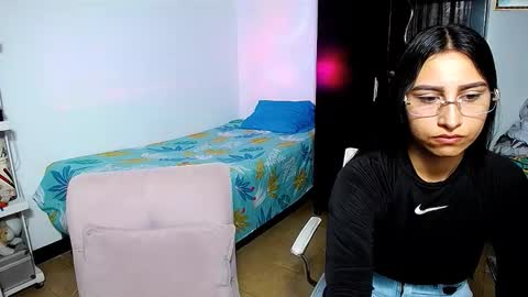 violeta_rouses online show from February 4, 3:51 pm