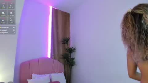Snapshot of violeta_sannz chatting on May 11, 4:04 pm violeta_sannz online show from May 11, 4:04 pm