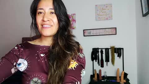 Snapshot of violeta_scott_ chatting on June 9, 1:01 pm violeta_scott_ online show from June 9, 1:01 pm