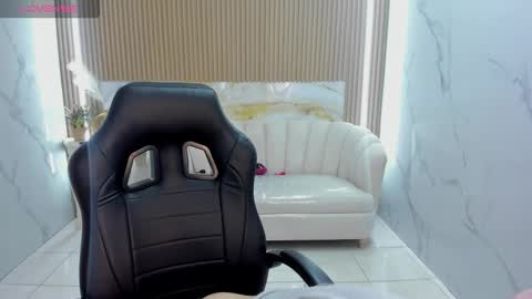 IG violeta sub online show from February 14, 1:08 pm