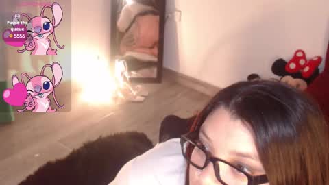 Snapshot of violetacandy111 chatting on February 27, 2:21 am Violeta Candy Follow me I really appreciate it online show from February 27, 2:21 am