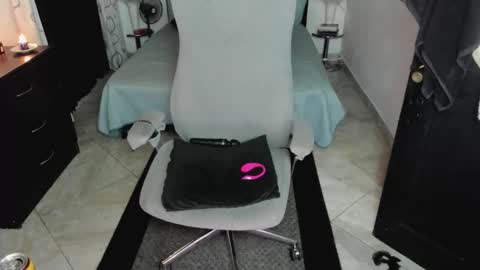 Violeta online show from March 31, 2:35 am