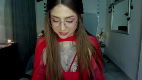 Snapshot of violetacrow chatting on July 30, 6:40 pm Violeta online show from July 30, 6:40 pm