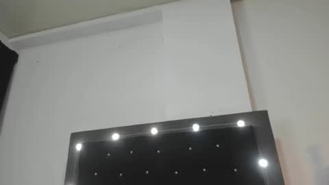 VioletaDums online show from April 17, 4:59 am