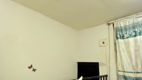 Jimena online show from February 25, 5:30 am