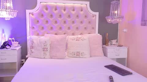 Violet  online show from January 15, 12:10 pm