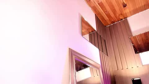 Violet online show from February 13, 2:46 pm