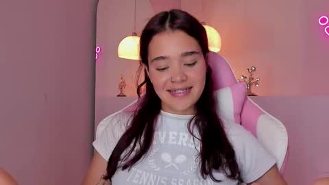 Violeth Hill online show from February 13, 11:04 pm