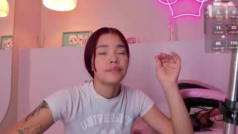 Violeth Hill online show from September 14, 7:57 pm