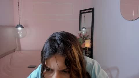 Snapshot of violethall2 chatting on February 24, 4:05 pm violethall2 online show from February 24, 4:05 pm