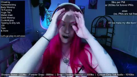 Violet October online show from October 30, 12:56 am