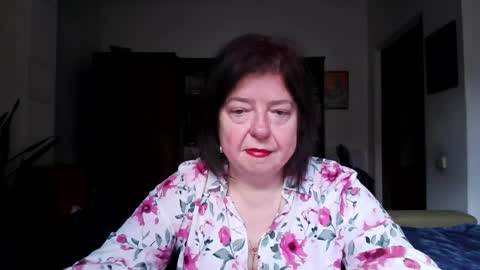 violetpulse online show from April 8, 8:14 am