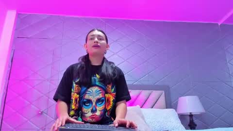 Violet Rousse online show from October 6, 2:47 pm