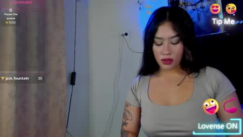 Snapshot of violetsalvatore chatting on April 15, 4:30 am Violet salvatore online show from April 15, 4:30 am
