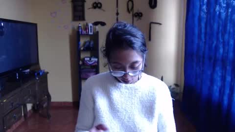 Violet777  online show from November 5, 3:56 pm