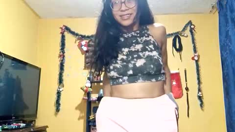 Violet777  online show from November 14, 11:24 pm