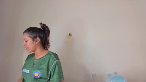 violett_24_ online show from November 14, 1:15 am