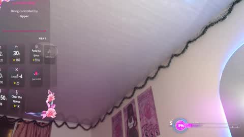 Snapshot of violett_brown9 chatting on February 24, 2:20 am violett_brown9 online show from February 24, 2:20 am