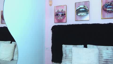 Violeta froz online show from October 14, 7:14 pm