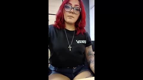 violett_sykes online show from May 3, 8:48 pm