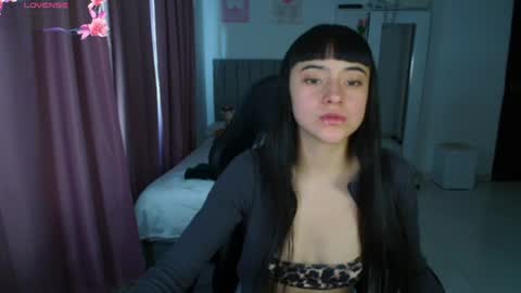 Snapshot of violetta_black483 chatting on July 30, 4:39 pm Violetta online show from July 30, 4:39 pm