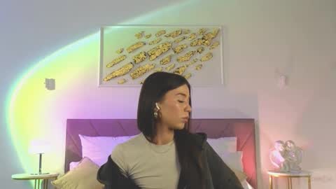 violetta_finch online show from October 18, 10:27 am