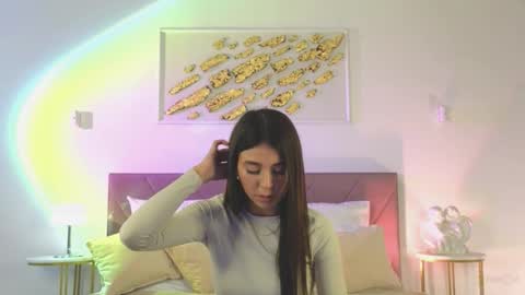 violetta_finch online show from October 19, 10:27 am