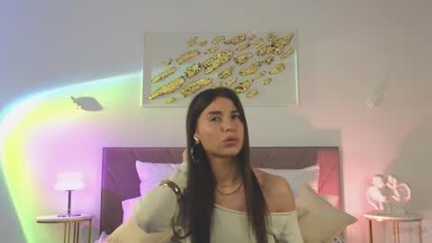 violetta_finch online show from November 28, 10:29 am