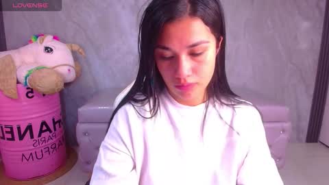 Violetta  online show from November 20, 3:18 am