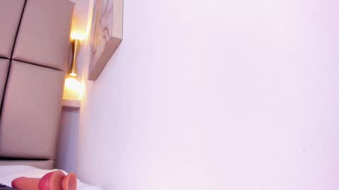 Violetta  online show from February 19, 8:20 pm