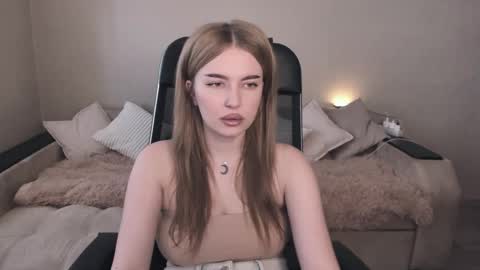 ViolettaOtis online show from March 9, 11:36 am