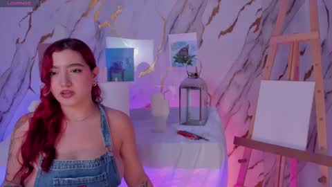 Violett Castel online show from February 11, 7:59 pm