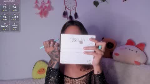 Violette  online show from January 13, 1:11 am