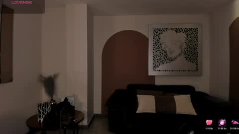 Violett  online show from April 12, 9:47 am