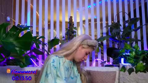 Snapshot of violetttttacb chatting on February 11, 7:30 pm Violetta online show from February 11, 7:30 pm