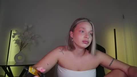 Violla online show from October 4, 9:18 am