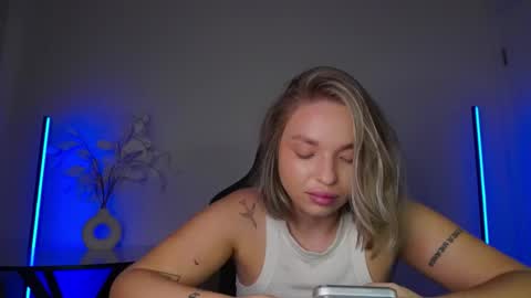 Violla online show from November 9, 11:19 am