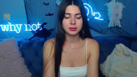 viollinalv online show from November 1, 5:48 pm