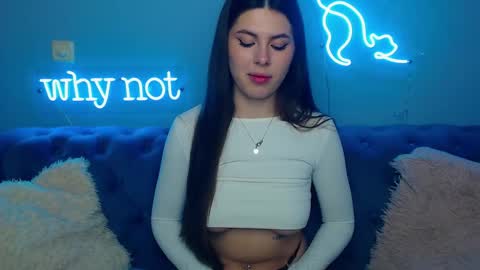 viollinalv online show from March 8, 5:44 am