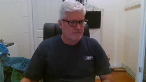 viper654321 online show from March 3, 7:43 am