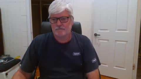 viper654321 online show from September 10, 7:41 am