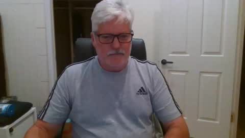 viper654321 online show from October 18, 7:42 am