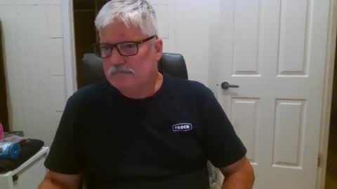 viper654321 online show from November 18, 7:46 am