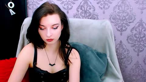 Snapshot of virgiluna chatting on February 12, 8:26 pm VirginLuna online show from February 12, 8:26 pm