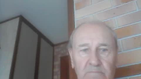 Snapshot of virgomandel chatting on August 4, 9:01 am virgomandel online show from August 4, 9:01 am