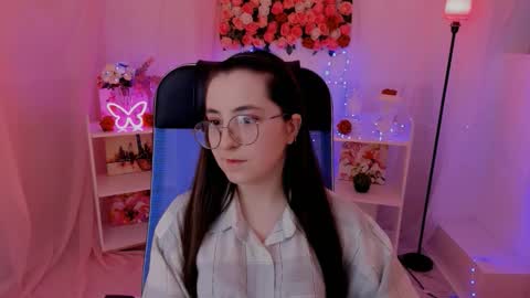 your love online show from September 17, 4:36 am