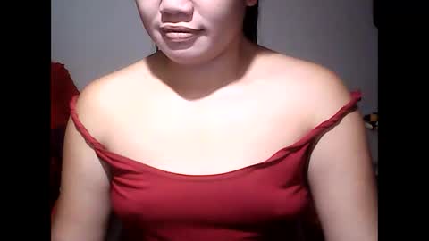 Snapshot of visayan_beauty26 chatting on February 19, 5:42 pm visayan_beauty26 online show from February 19, 5:42 pm