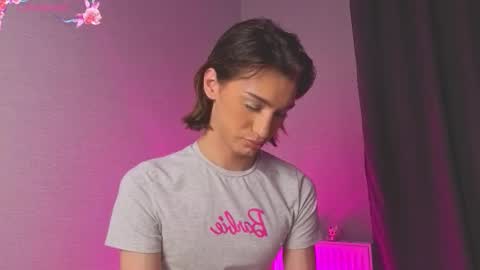 Snapshot of vitahoins chatting on September 9, 8:41 pm vitahoins online show from September 9, 8:41 pm