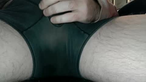 Snapshot of vitalbeach chatting on February 9, 5:11 pm vitalbeach online show from February 9, 5:11 pm